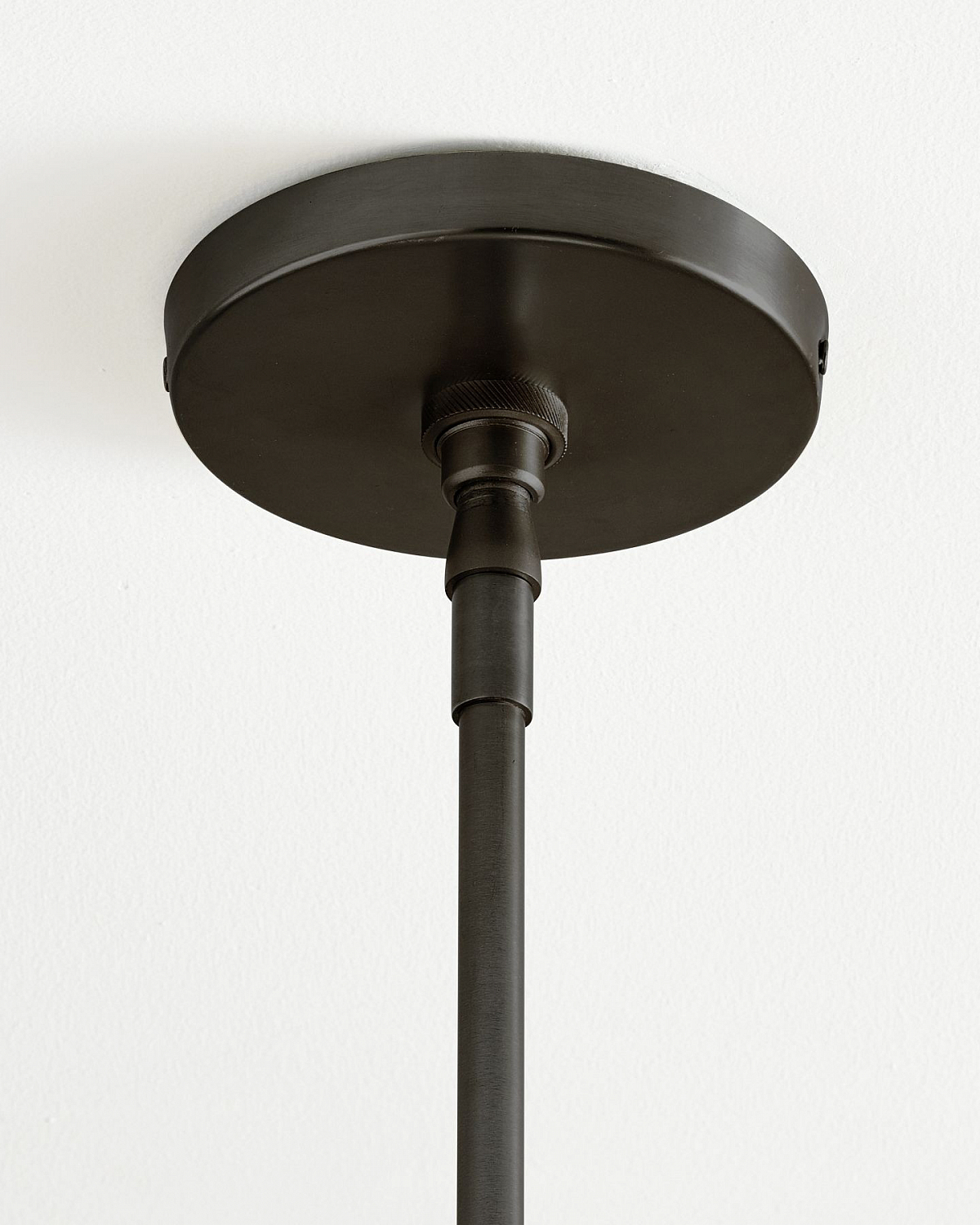 https://louvrehome.ru/wp-content/uploads/2024/04/Эльзас-черное-01.jpg