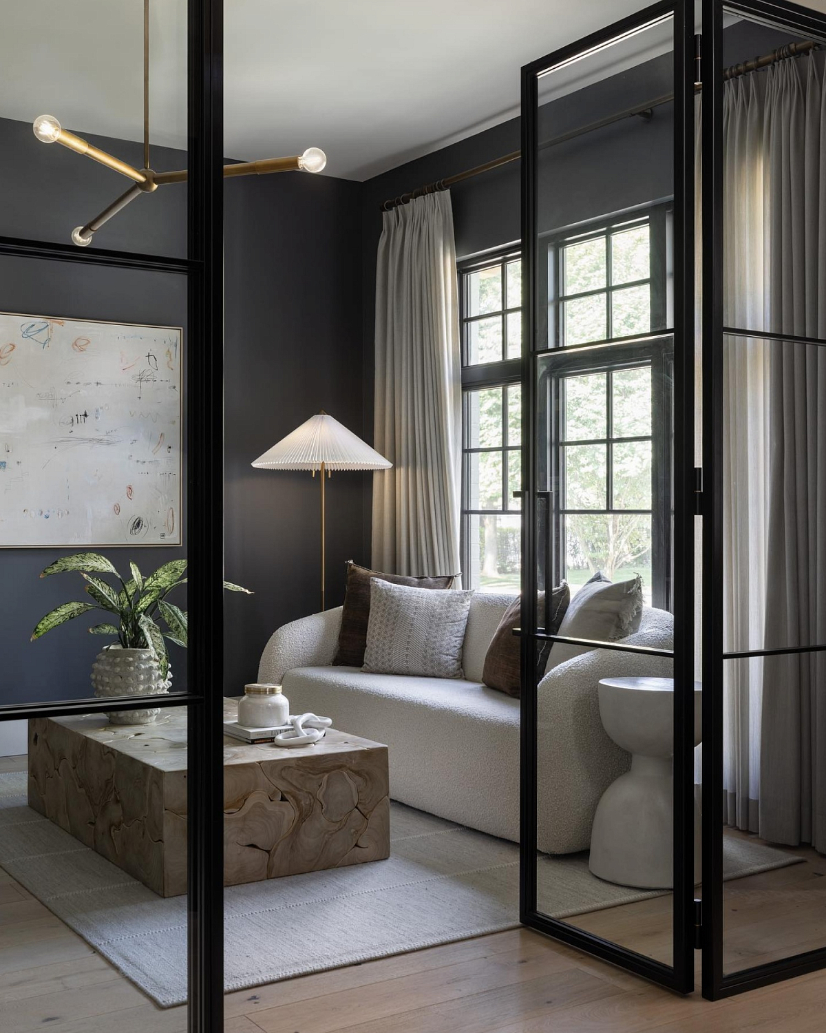 https://louvrehome.ru/wp-content/uploads/2025/09/772807632316869.jpg
